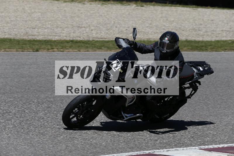 /15 22.05.2026  Plüss Moto Sport  Discover the Bike ADR /Gruppe gelb - Bike 2/72